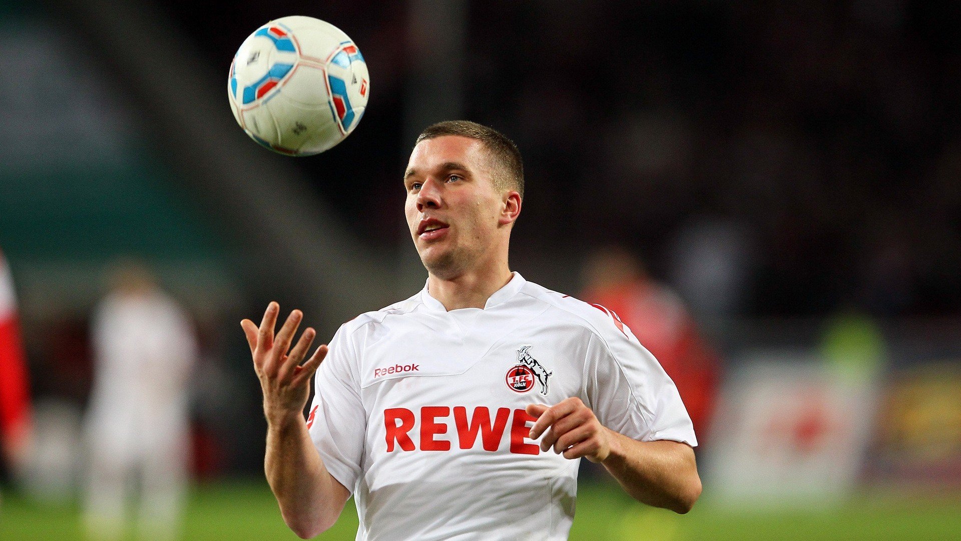 意甲焦点战启示录，深圳队如何像太阳般突围关键战役