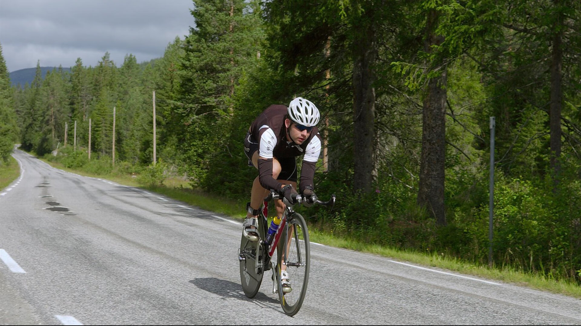 利拉德时刻，撕裂寂静的枪声